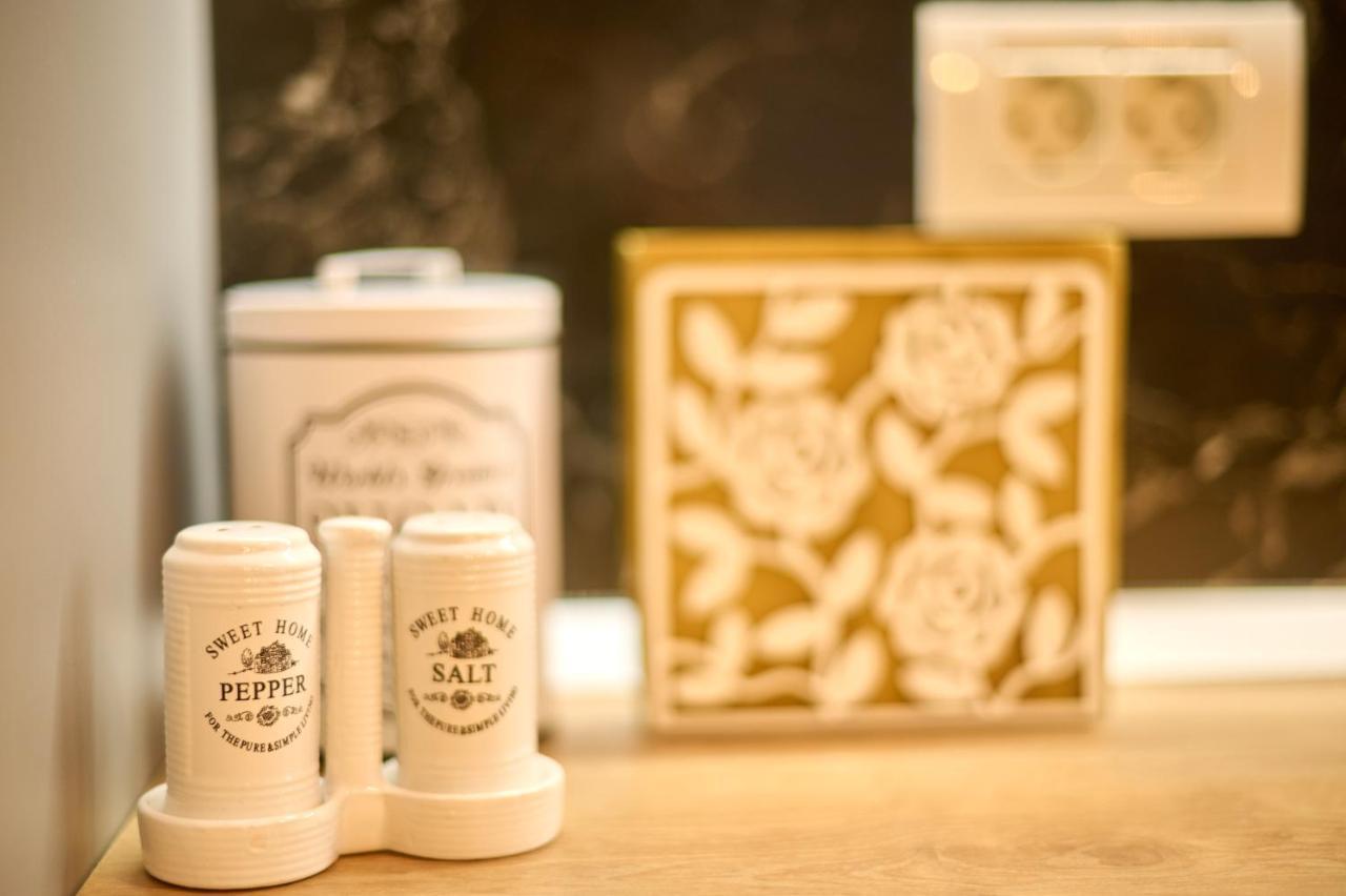 Eee Apart Boutique Köstence Dış mekan fotoğraf